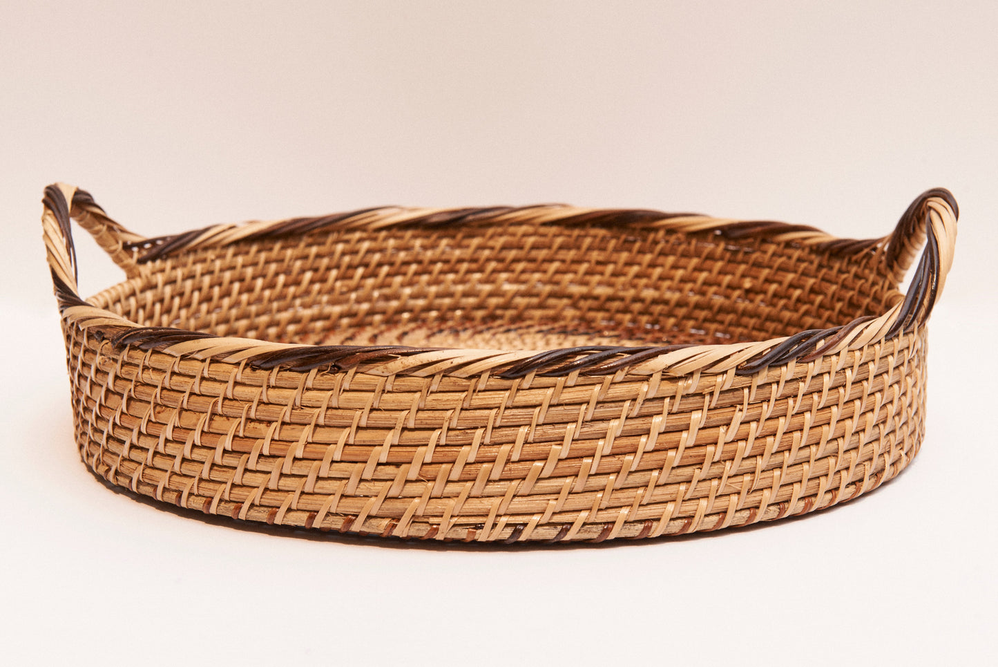 Cuenca Rattan Serving Tray