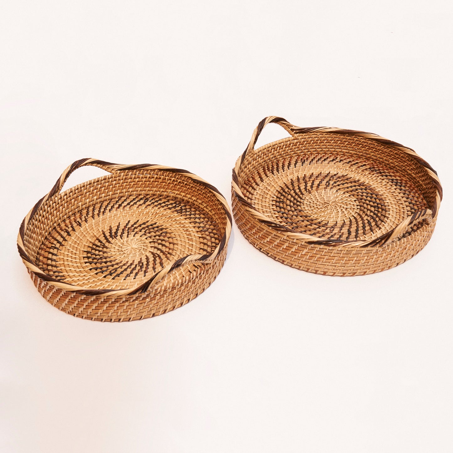Cuenca Rattan Serving Tray