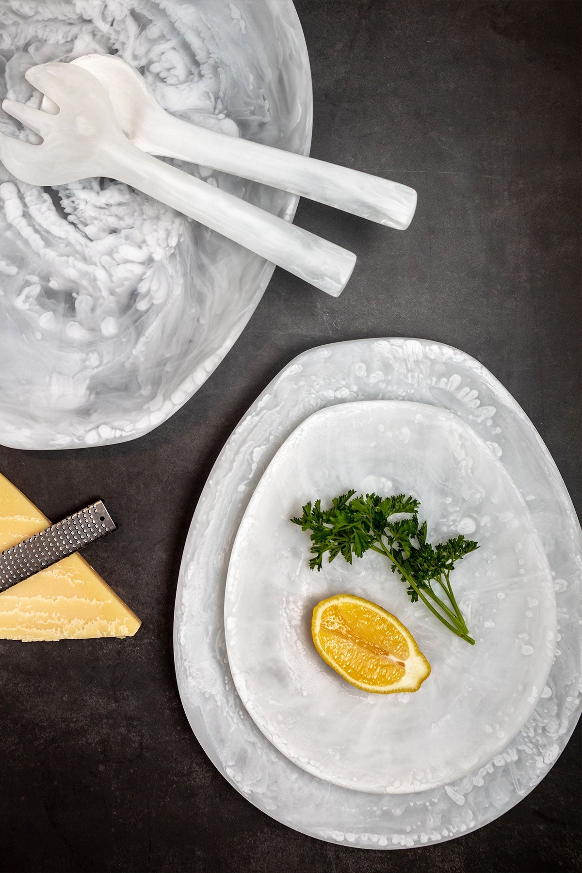 Small Shell Platter - White Swirl