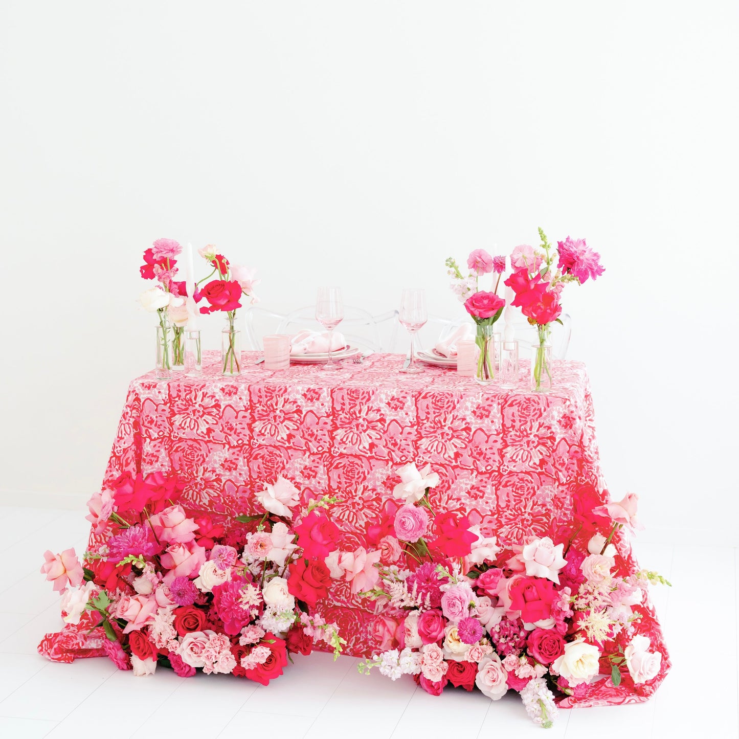 MILLIE TABLE RUNNER, PINK