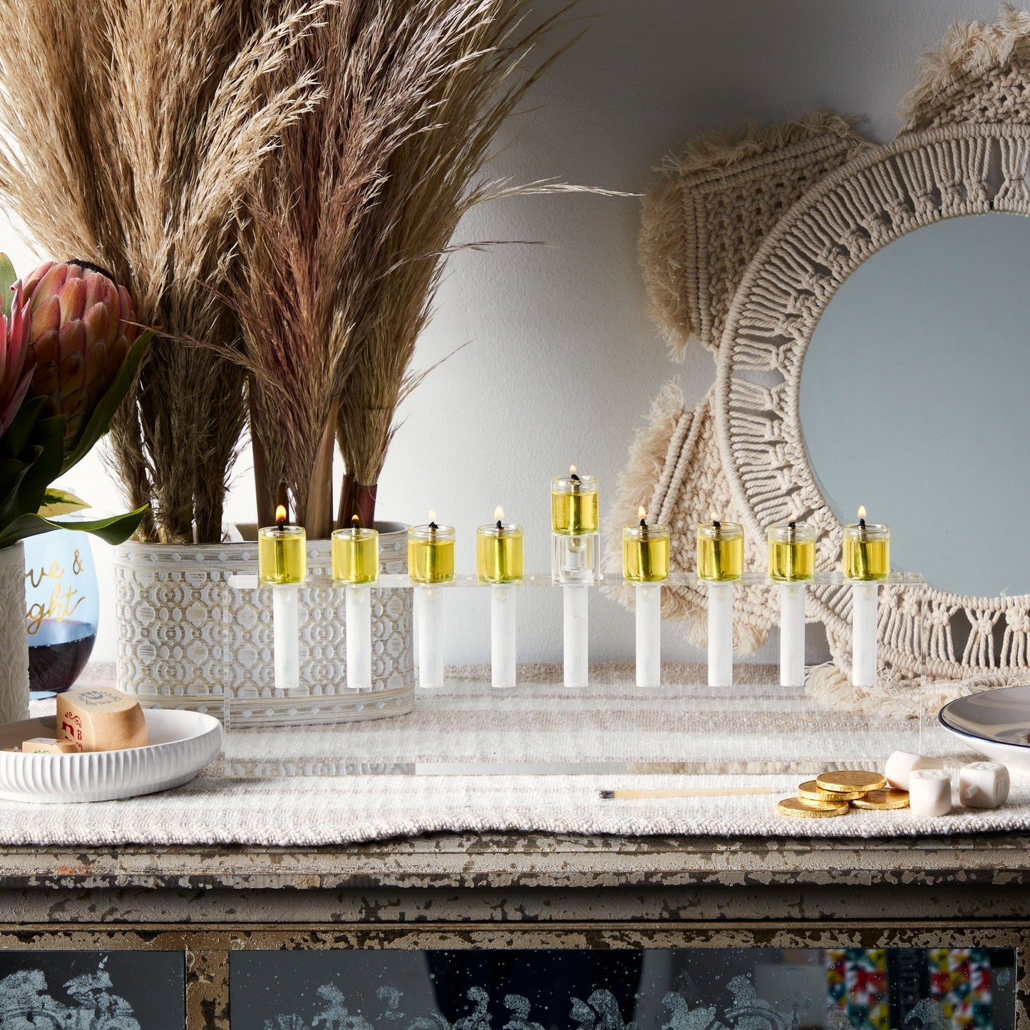 Oil Menorah White