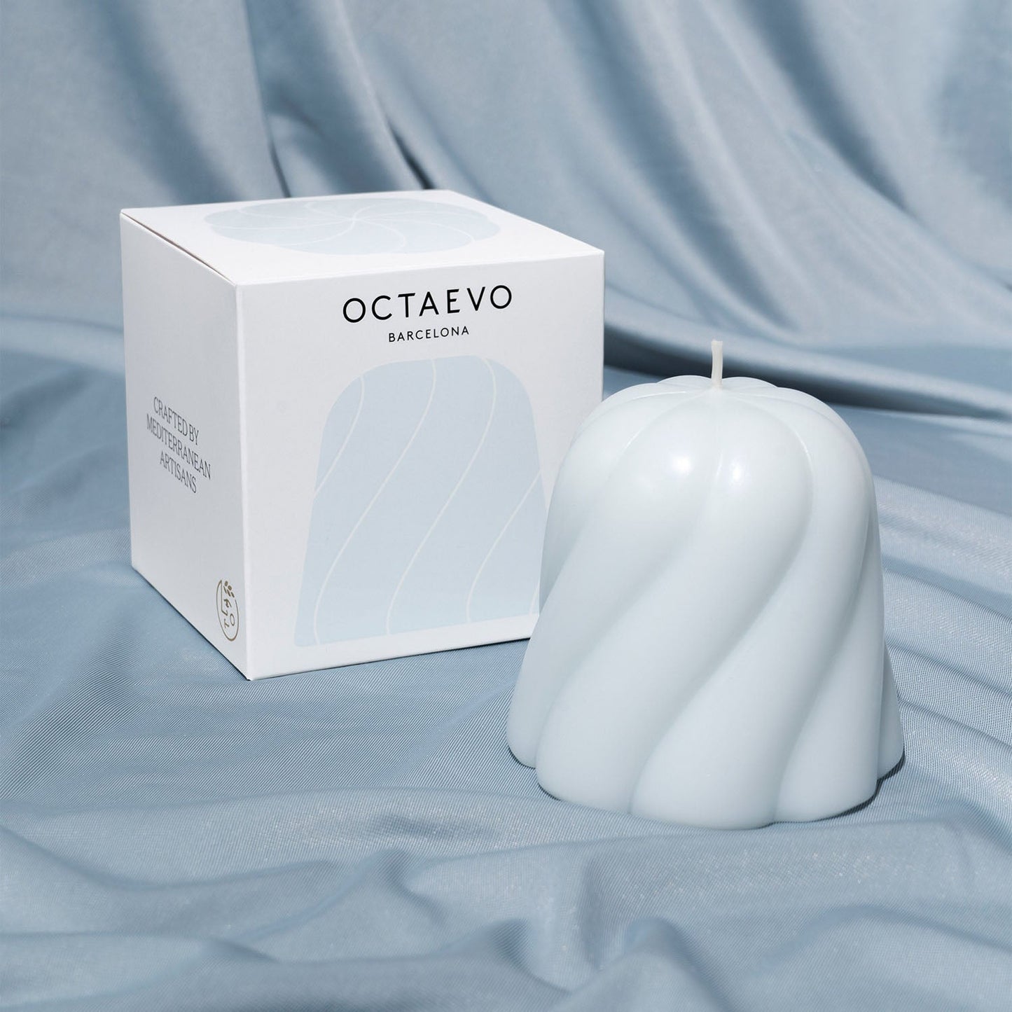OCTAEVO Templo Candle - Pale Blue