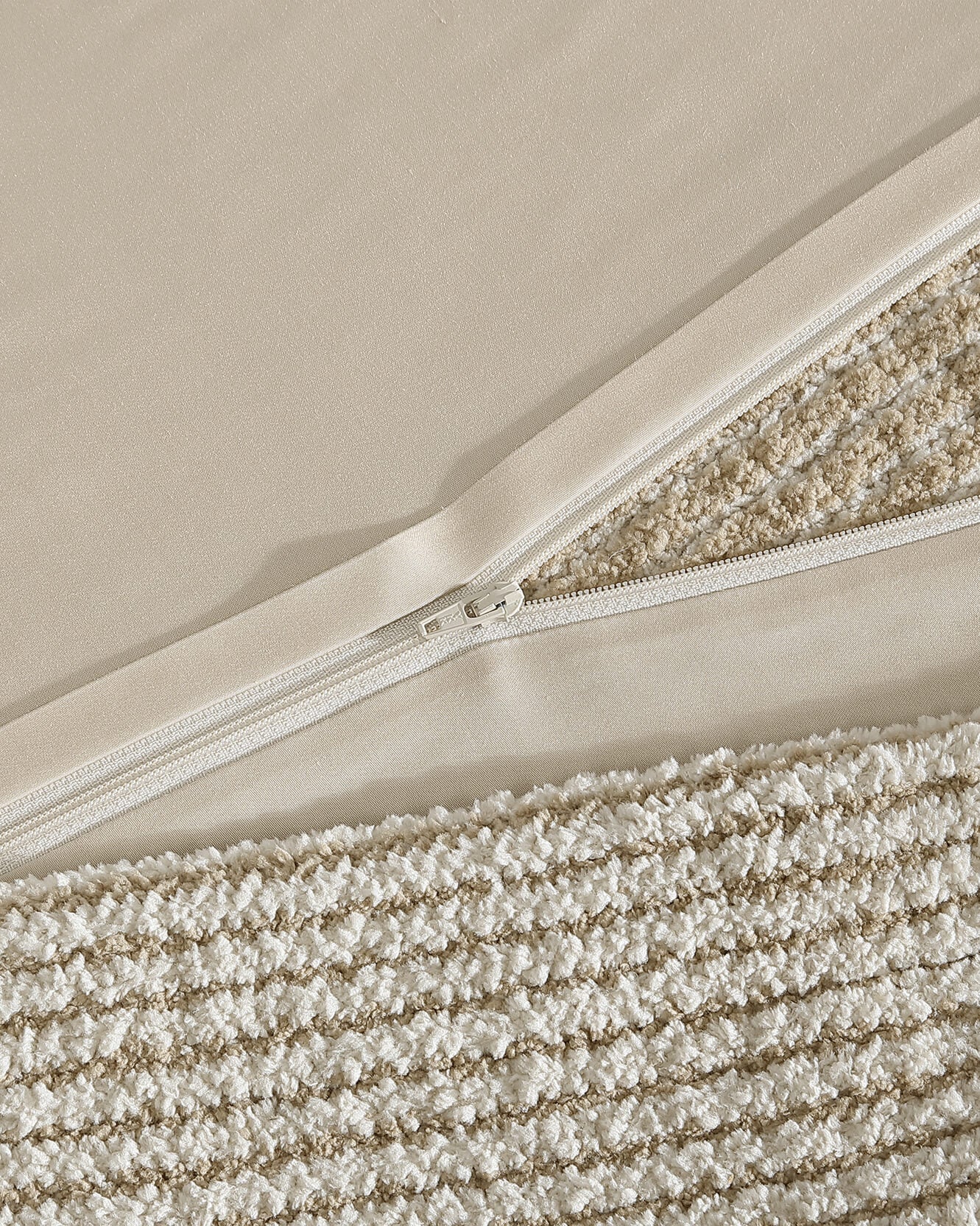 Two-Tone Snug Ribbed Bamboo Duvet Cover