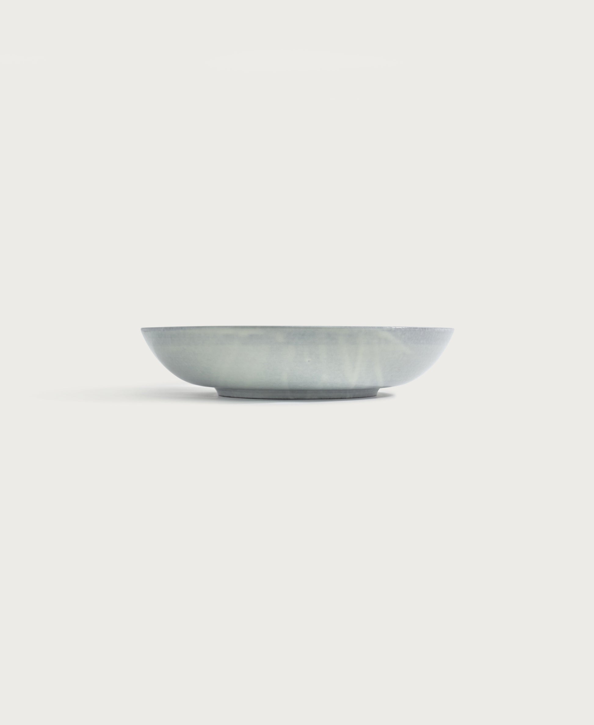 Small Shallow Serving Dish - Il Buco Vita / Color~Dove Grey