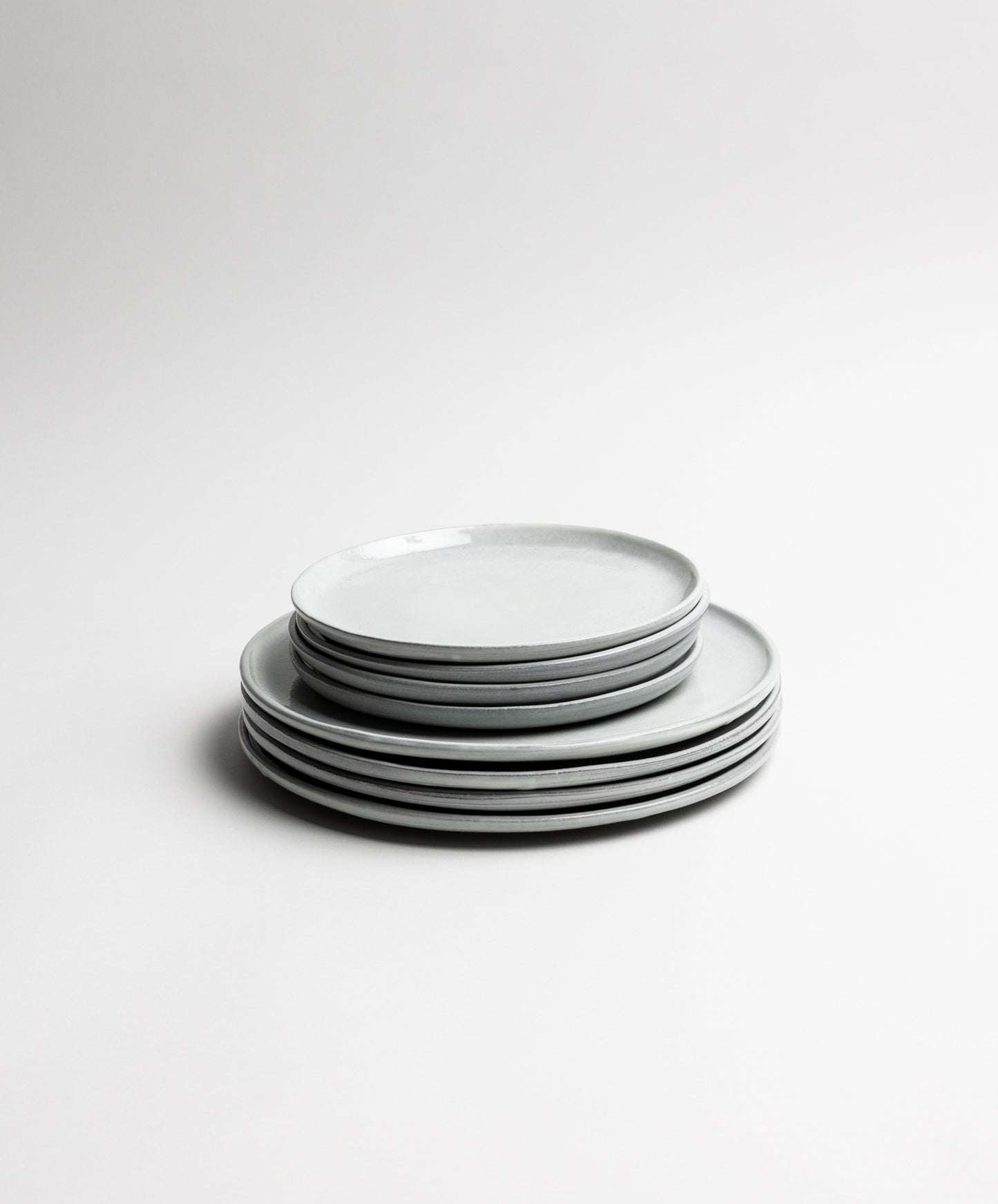 Flat Dinner Plate  Set- Il Buco Vita / Color~Dove Grey