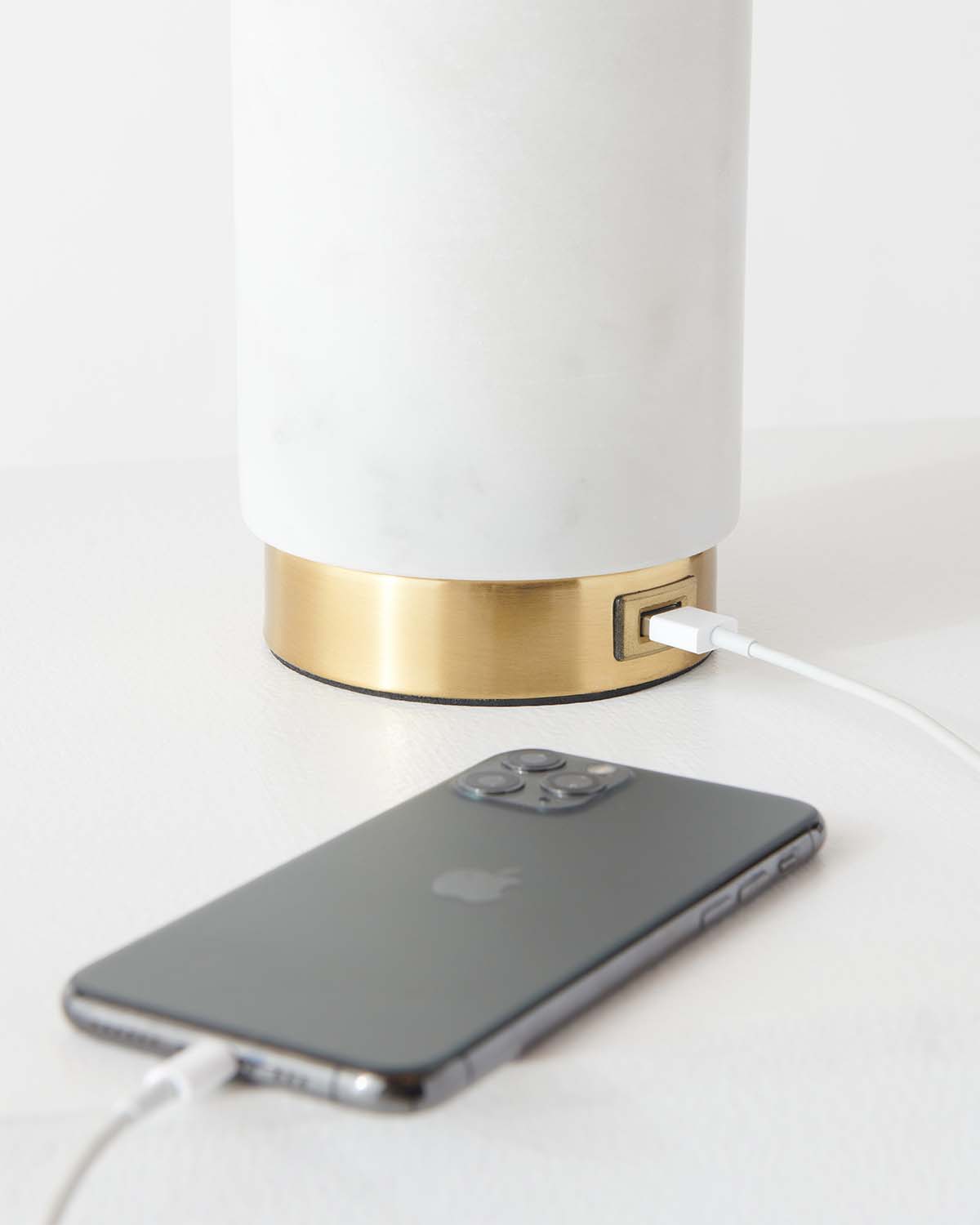 Arden USB Table Lamp