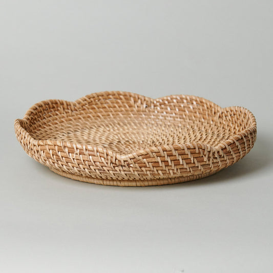 Round Rattan Scalloped Tray 13”