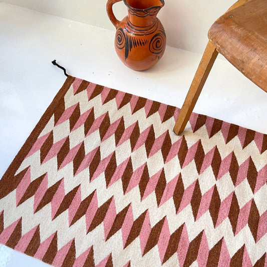 Teo Rug in Umber/Pink