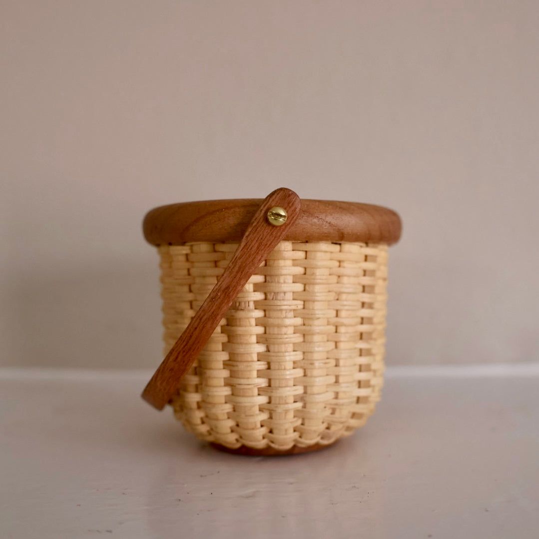 2" Nantucket Basket