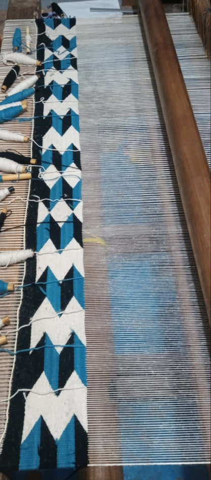 Teo Rug in Blue/Black