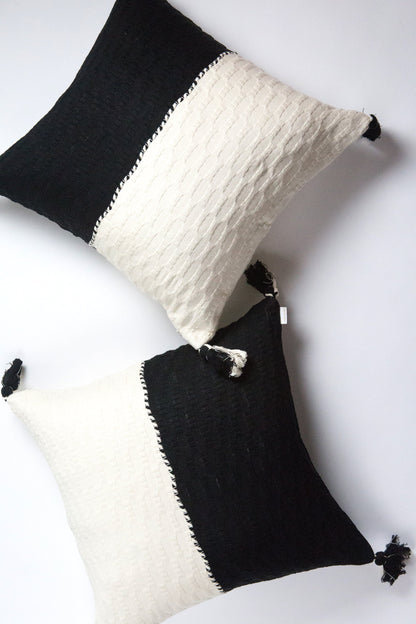 Antigua Pillow - Black &amp; Natural White Colorblocked