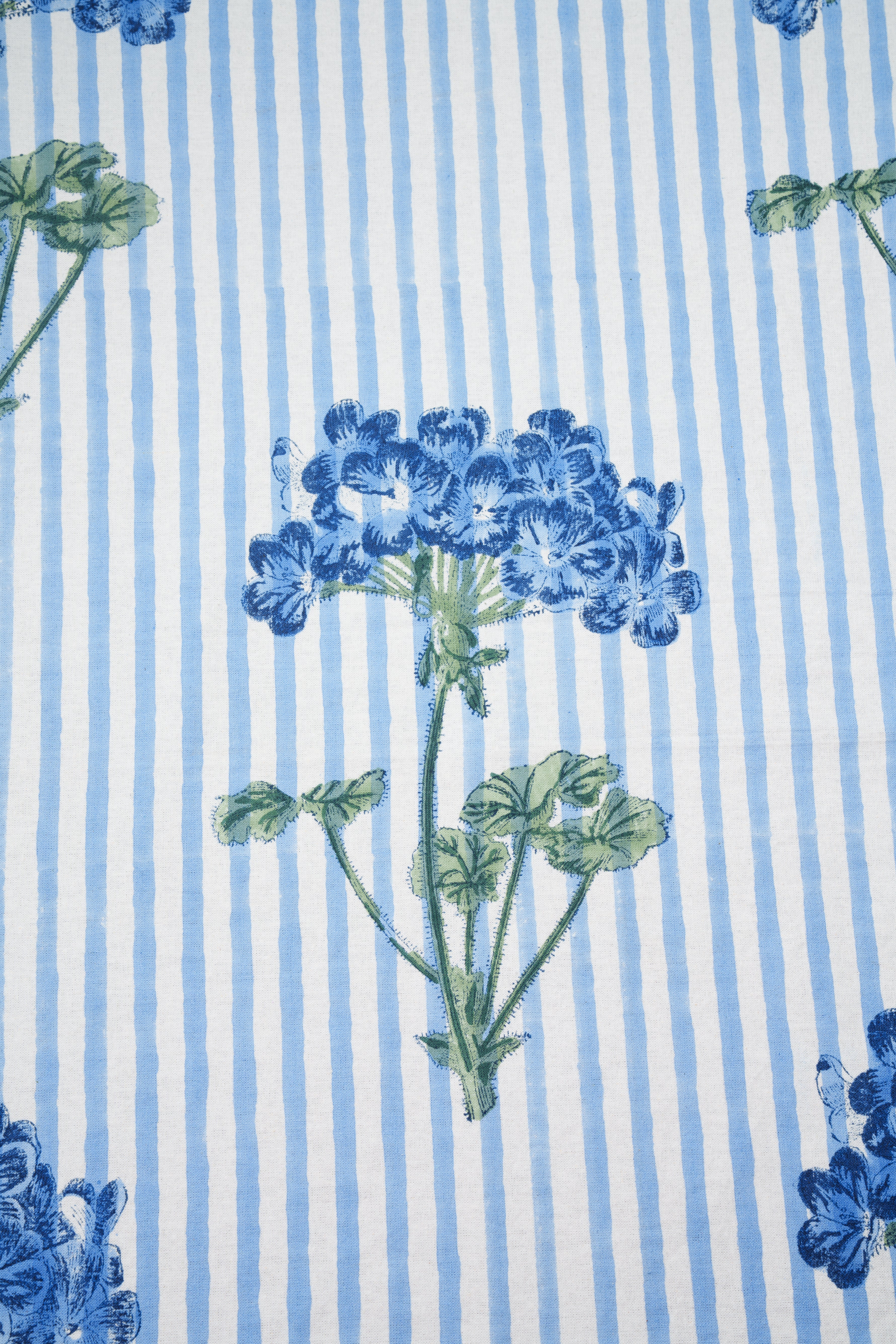 Inner Child Tablecloth - Thumbnail 3