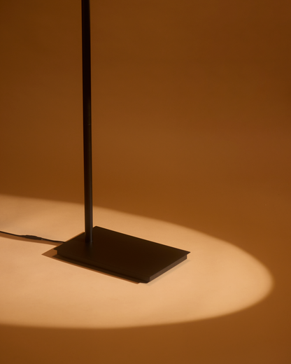 Linden Floor Lamp