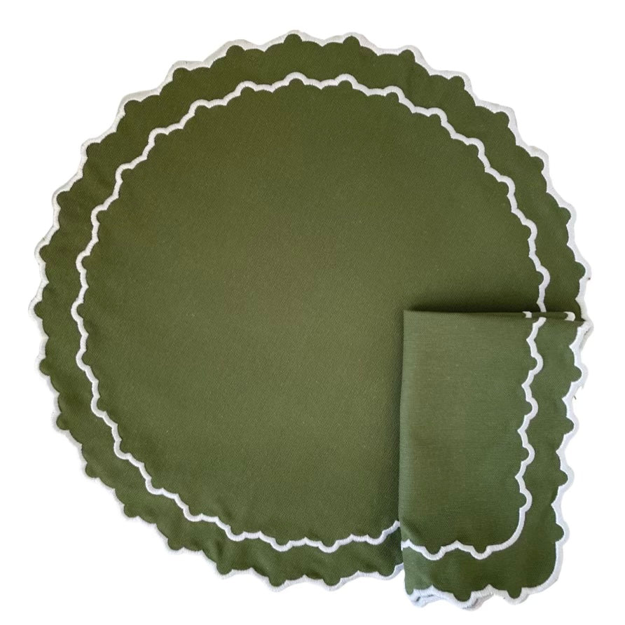 BEATRICE NAPKINS, FOREST GREEN (SET OF 4)