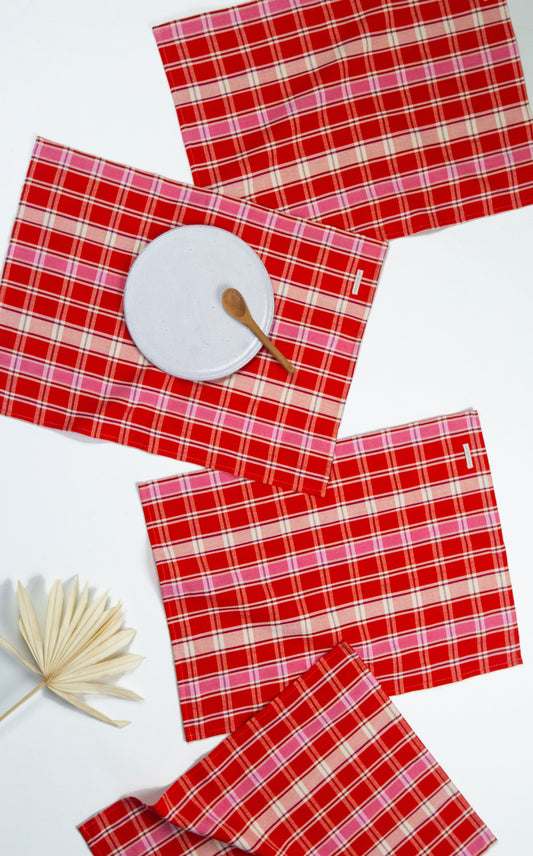 Camila Plaid Placemat