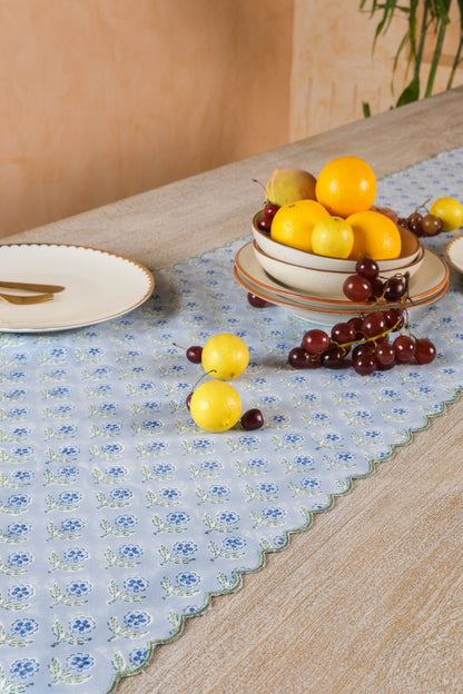 Mona Scallop Embroidered Blockprint Tablerunner in Blue