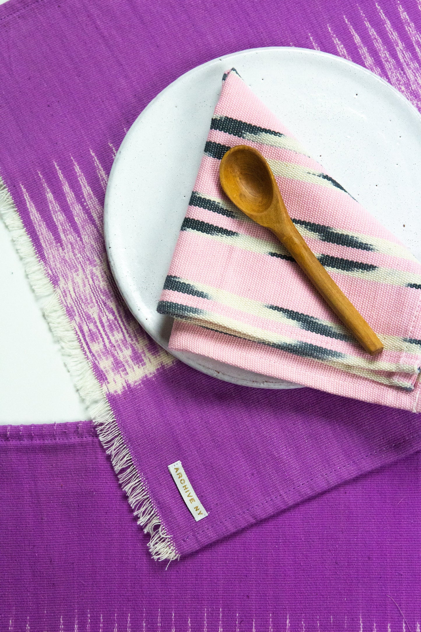 Gabriela Jaspe Placemats - Orchid