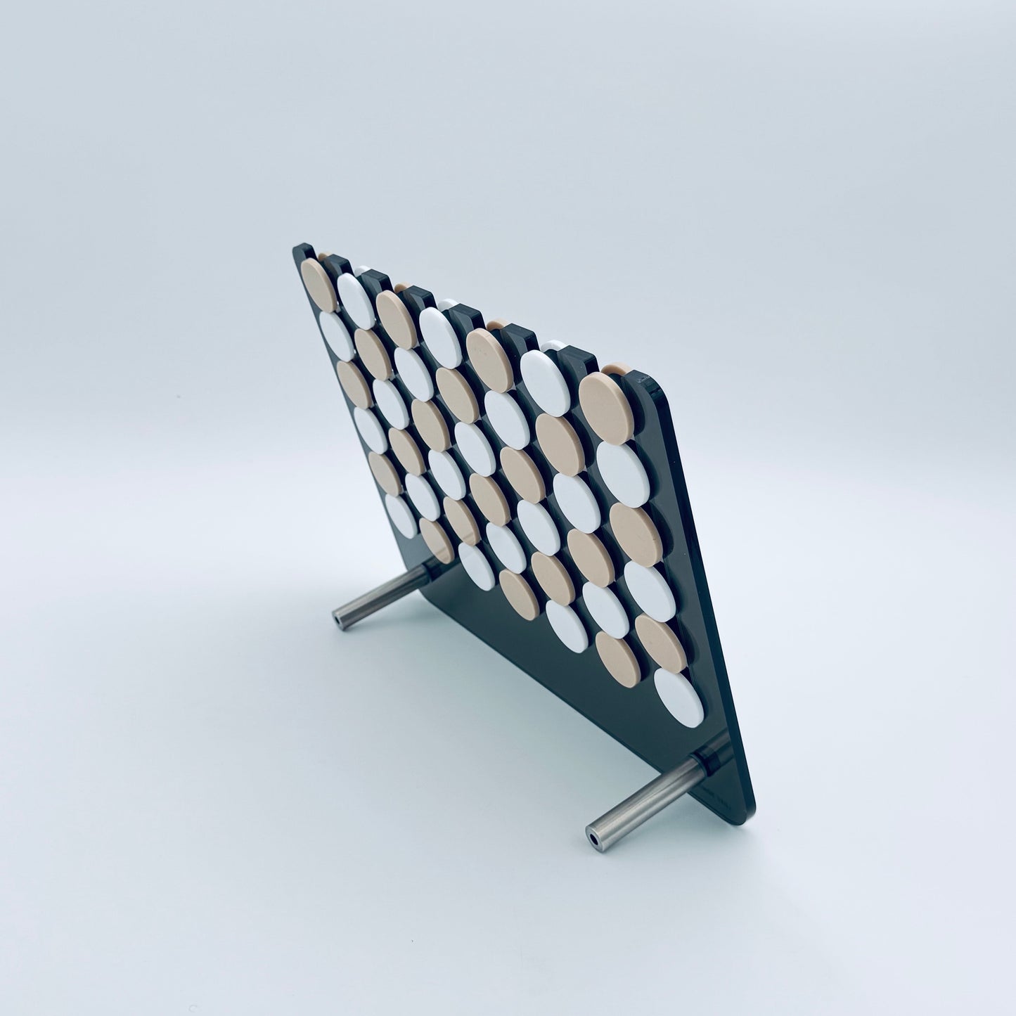 “El Cuatro” Connect Four in a Row