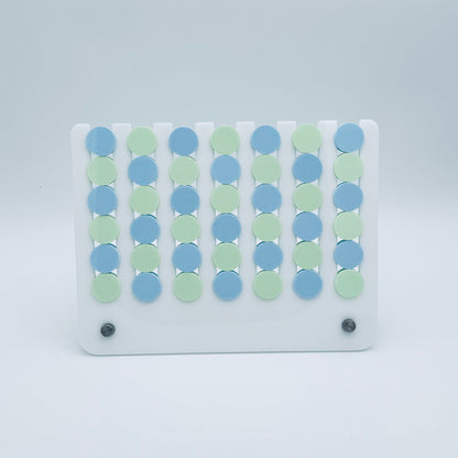 “El Cuatro” Connect Four in a Row