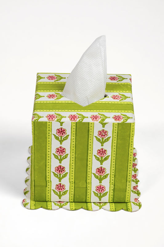 Cottage Garden Blockprint Scallop Tissue Box Cover in Green