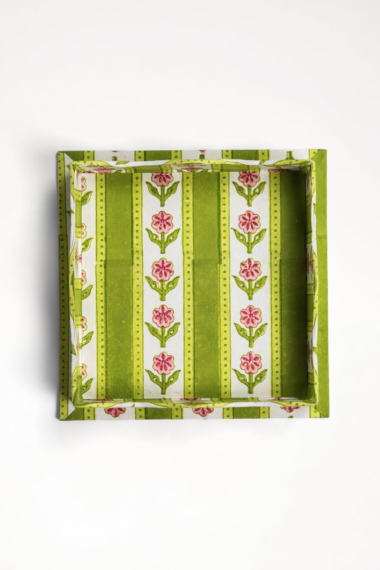 Nesting Scalloped Cottage Garden Blockprint Trays