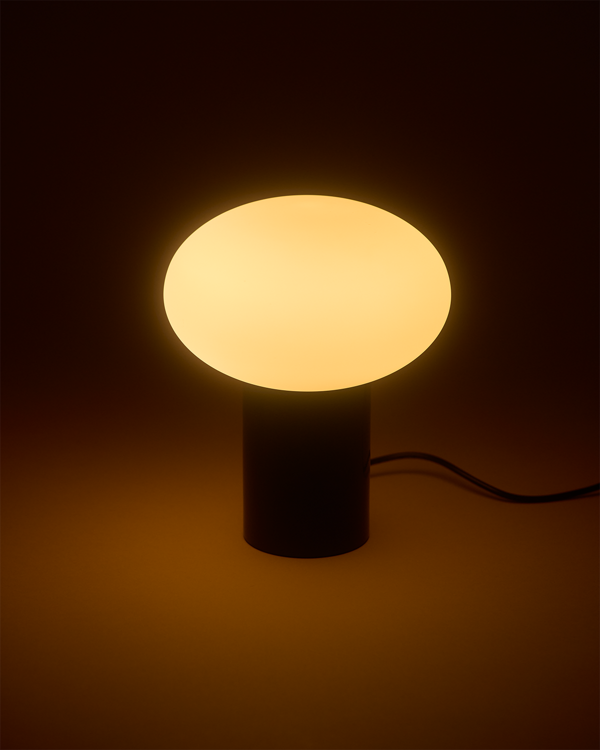 Ivy Table Lamp