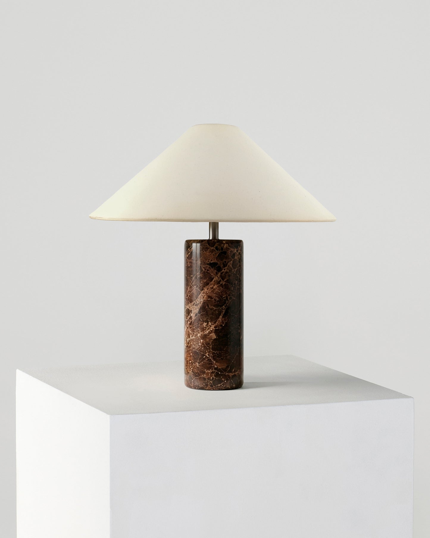 Runo Table Lamp