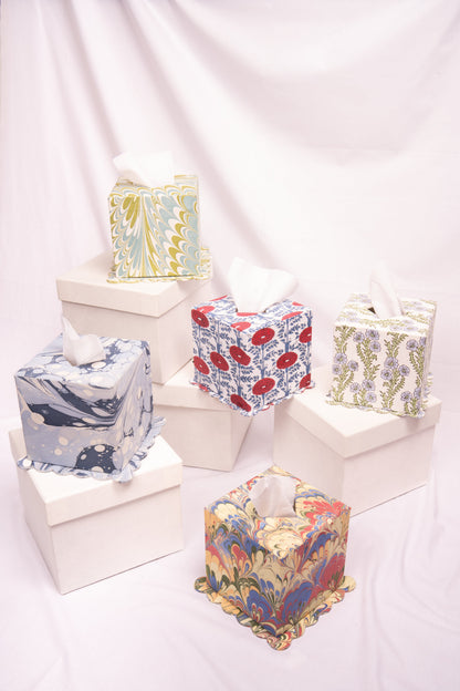 Scallop Tissue Box Cover in Forget-Me-Not Blockprint