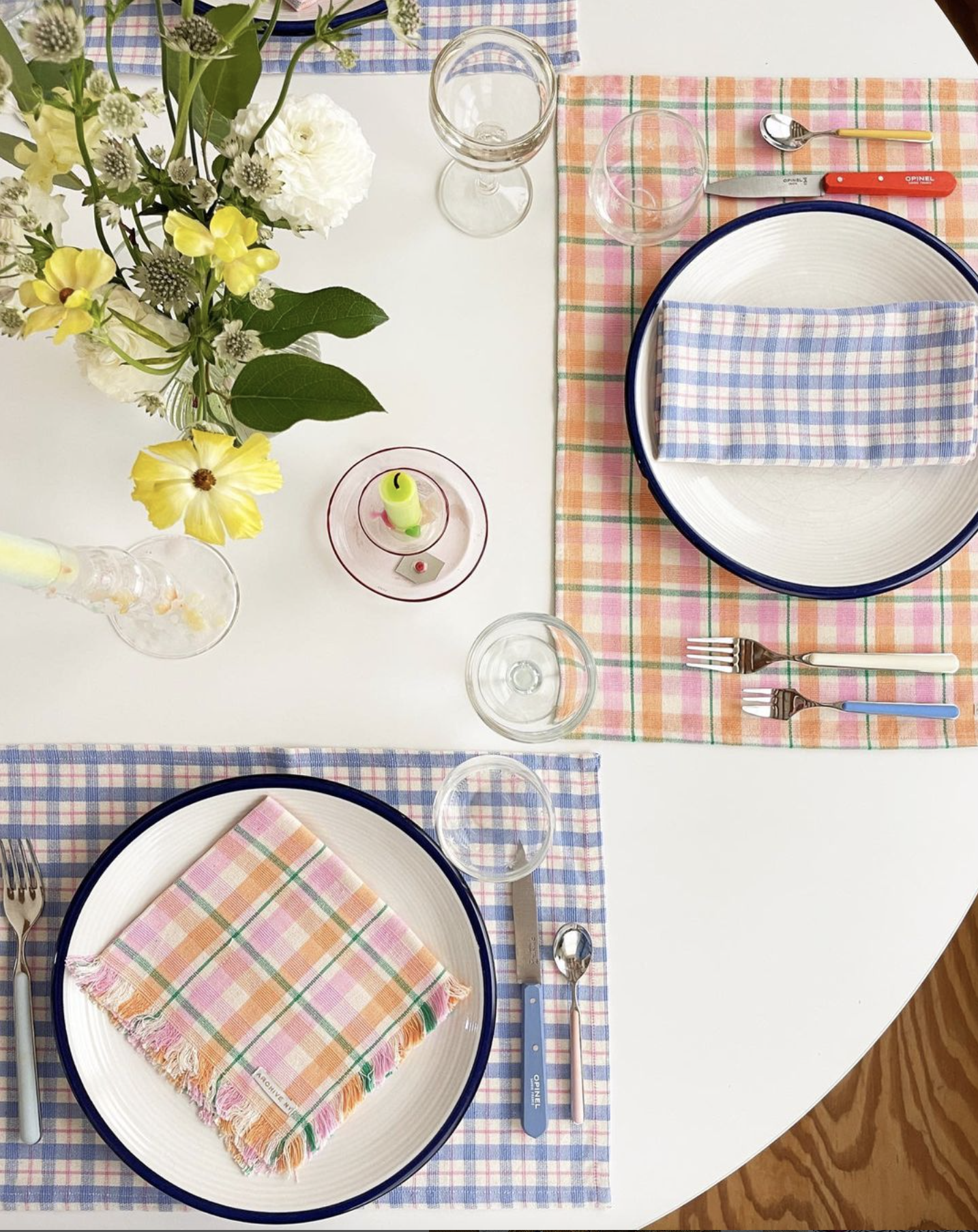 Sofia Plaid Placemat in Periwinkle Blue and Pink