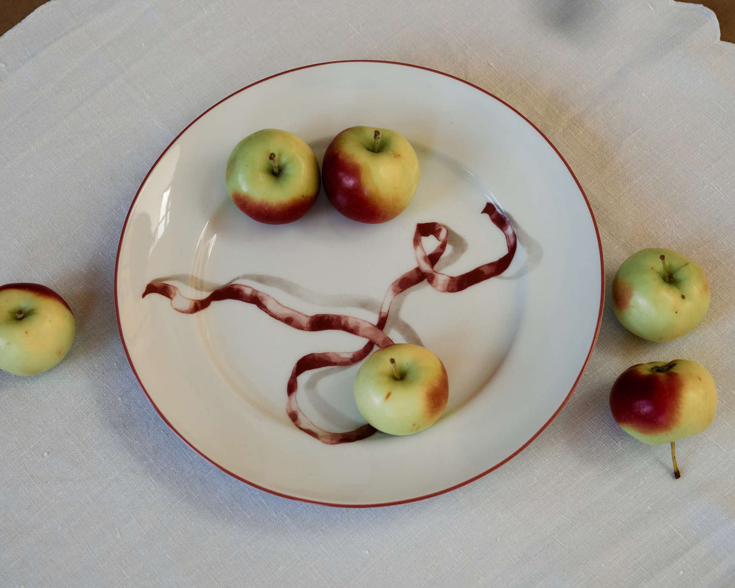 Ribbon Dessert Plates