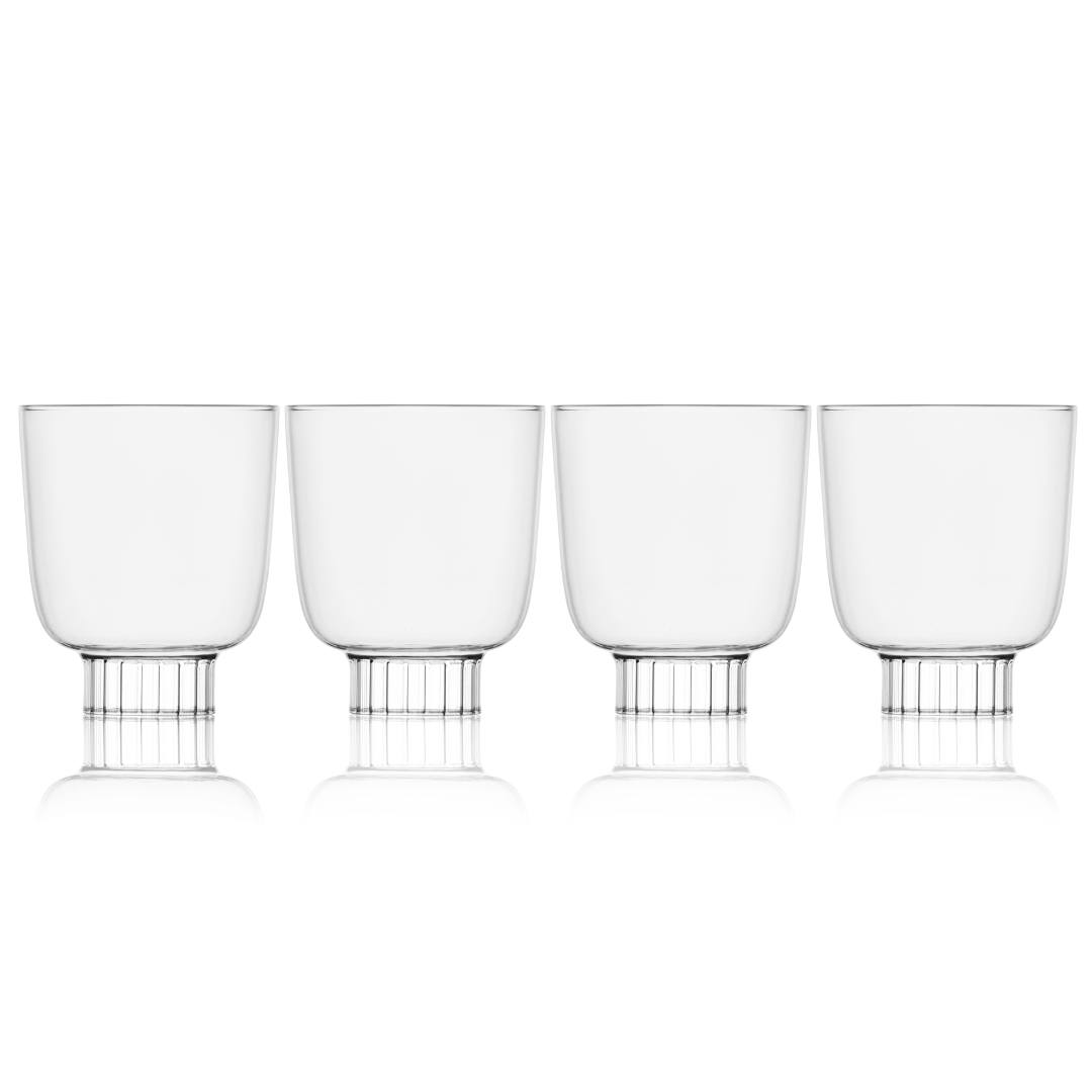 Sprezz's clear wine glasses, a celebration of simplicity and elegance. Designed for those who appreciate the understated beauty of hand-blown glass, these tumblers are perfect for any beverage, offering versatility and style for everyday use or special occasions.