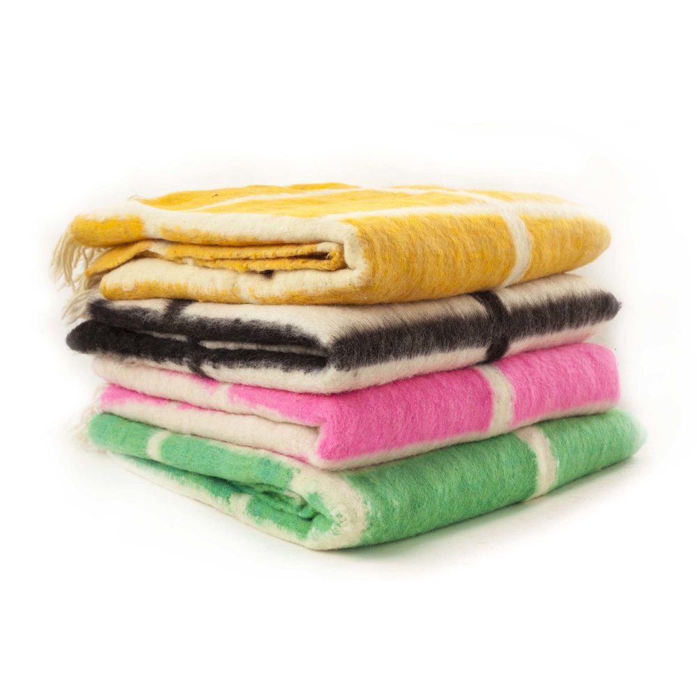 Made to order -  Momos Grid Blanket- Natural White and Green