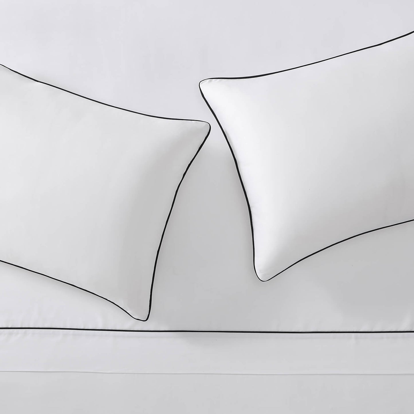 Lumière Luxe Sham Set with Piping