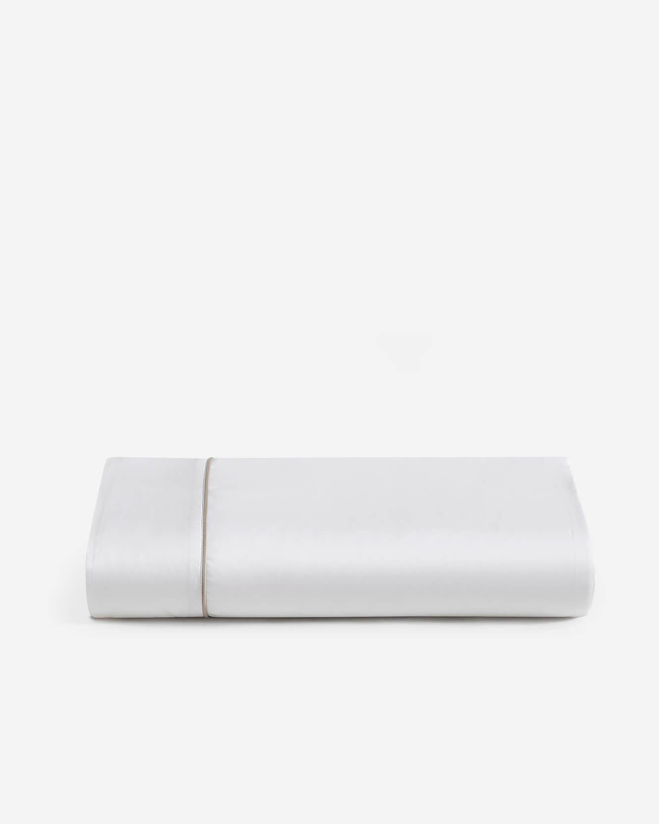 Lumière Luxe Top Sheet with Piping