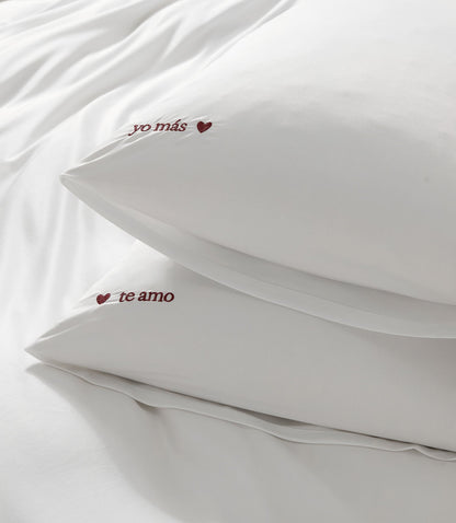 Te Amo Lumière Pillowcase Set