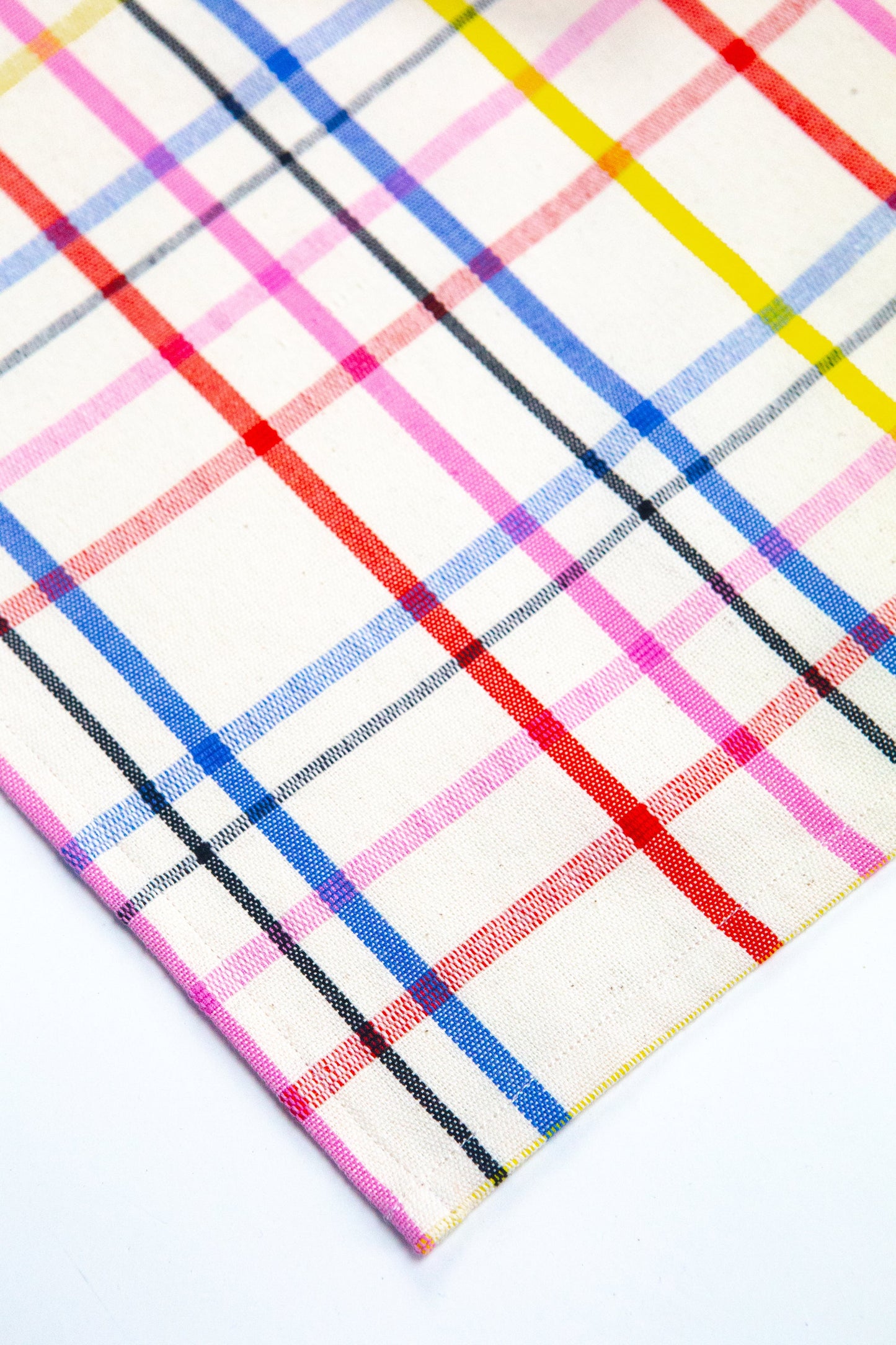 Vera Plaid Runner