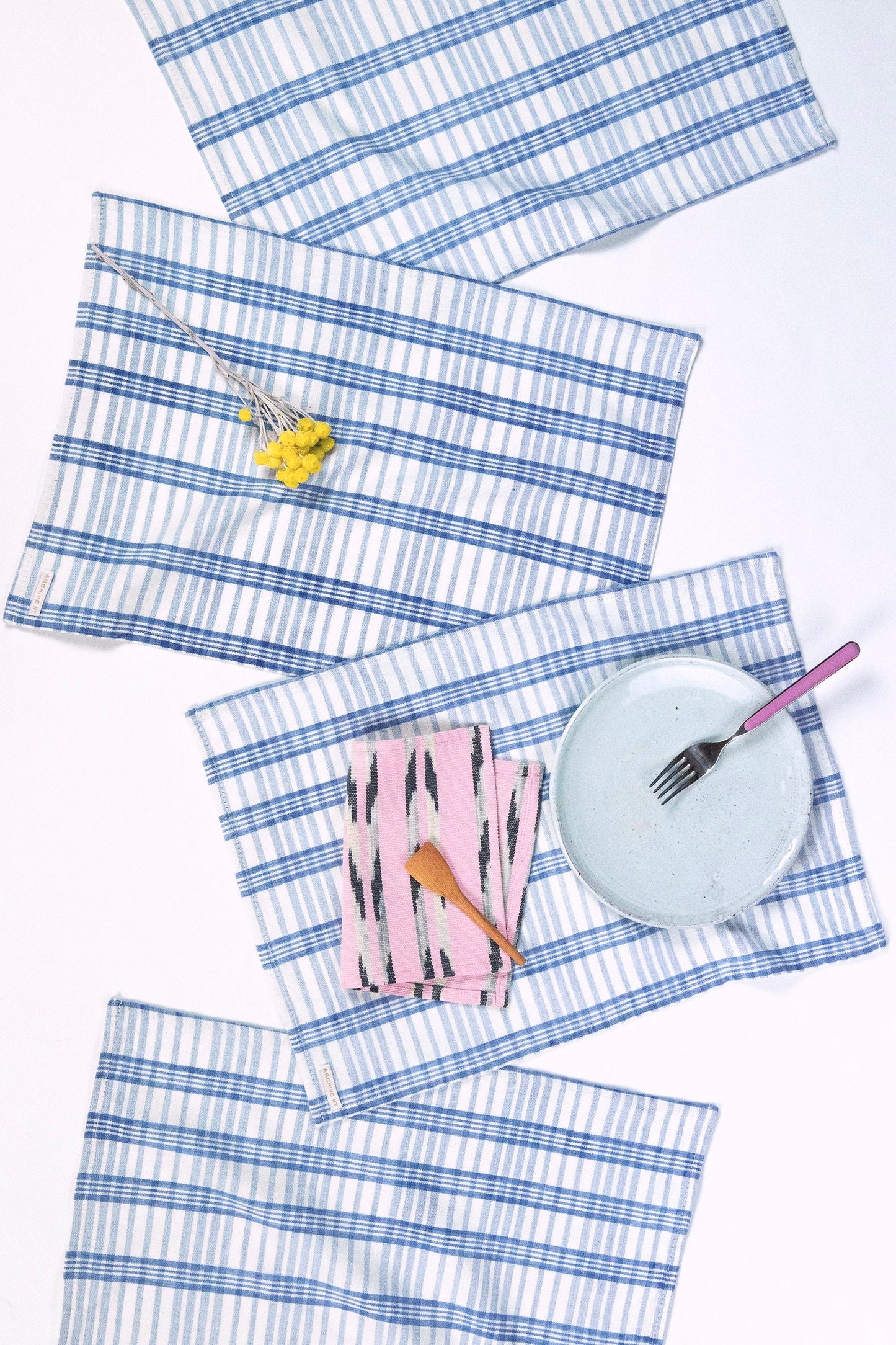 Coco Plaid Placemat in Natural Indigo