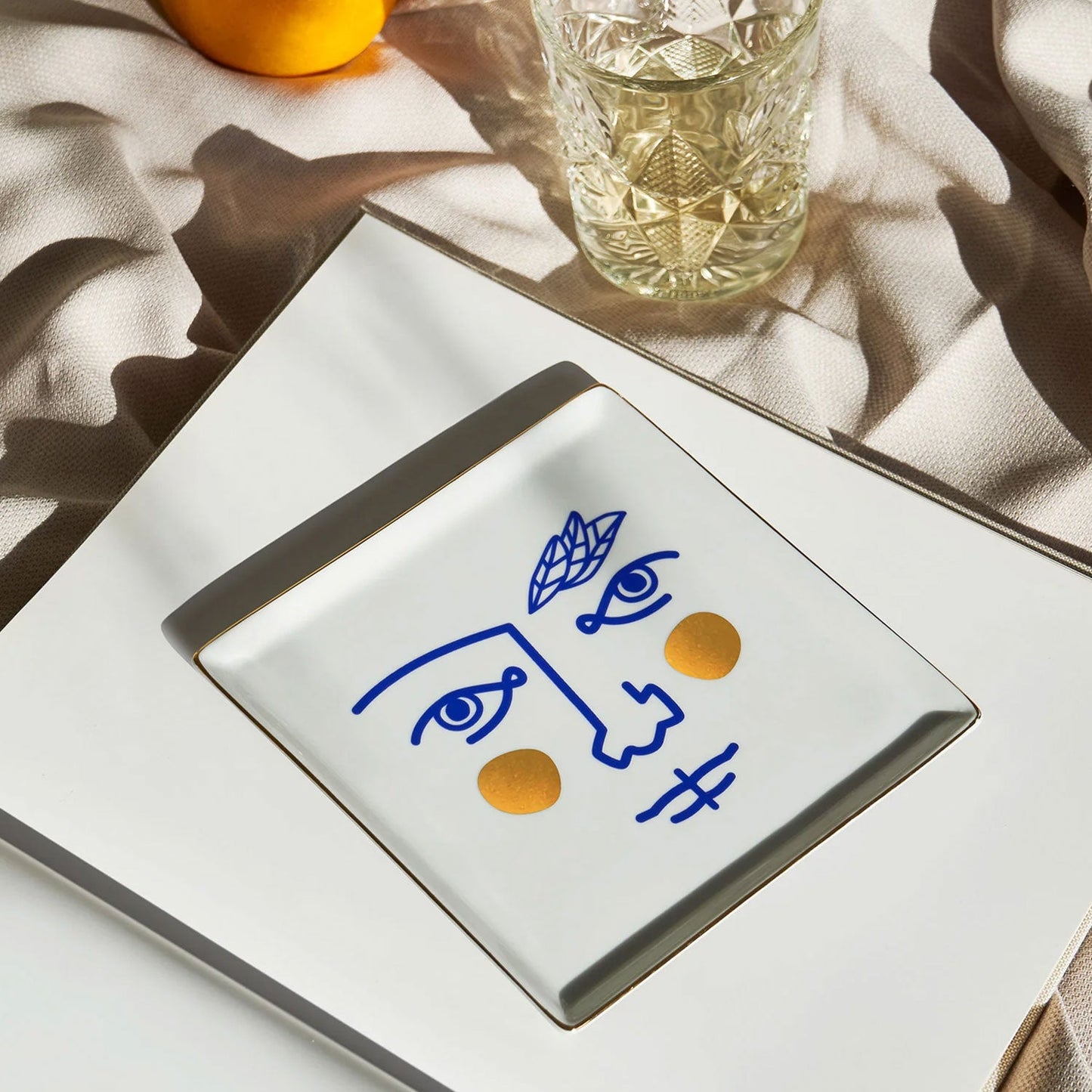 OCTAEVO Janus Warrior Ceramic Tray