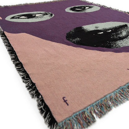 Faceless Throw