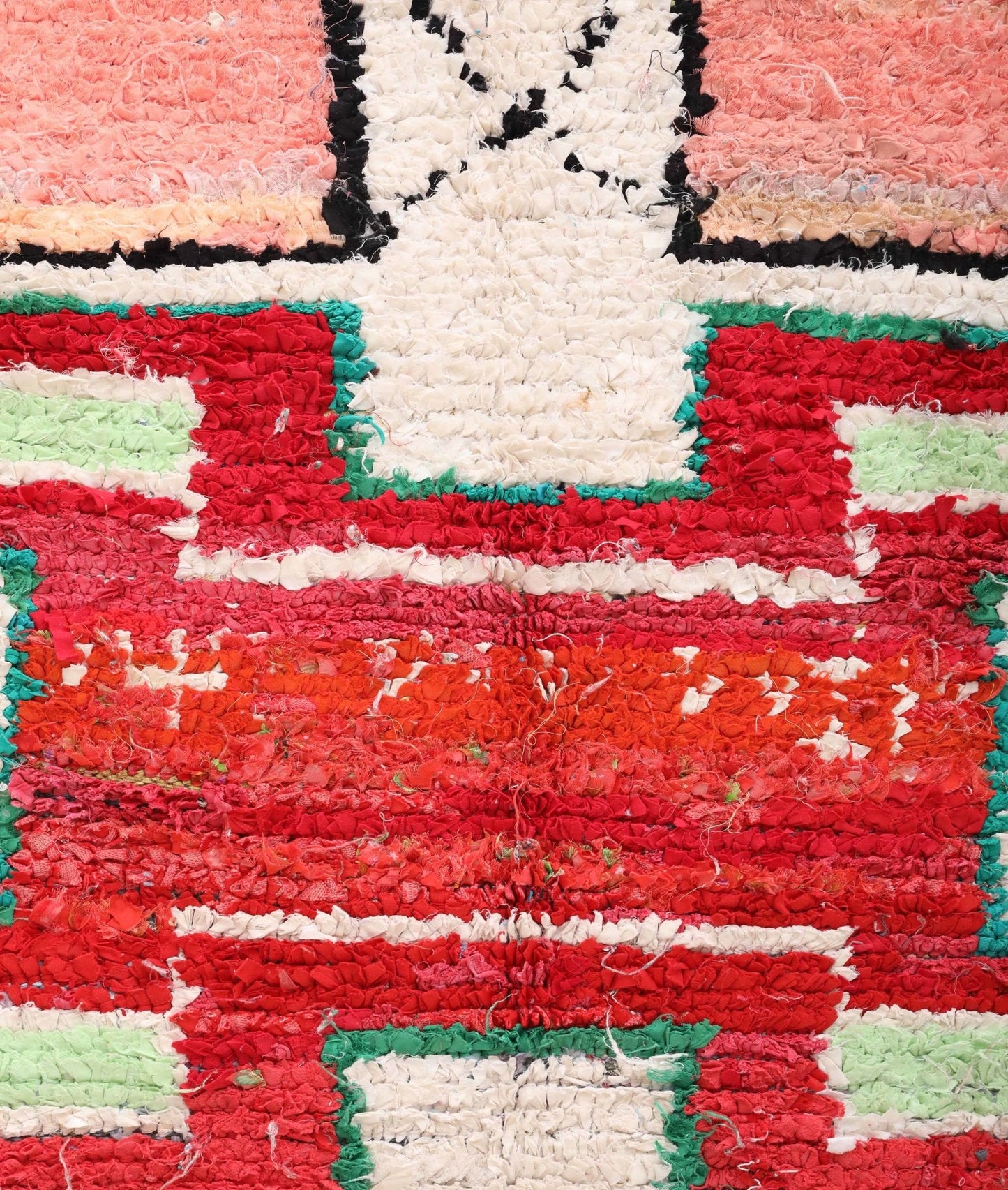 Moroccan Boucherouite Rug No.47 - RES IPSA